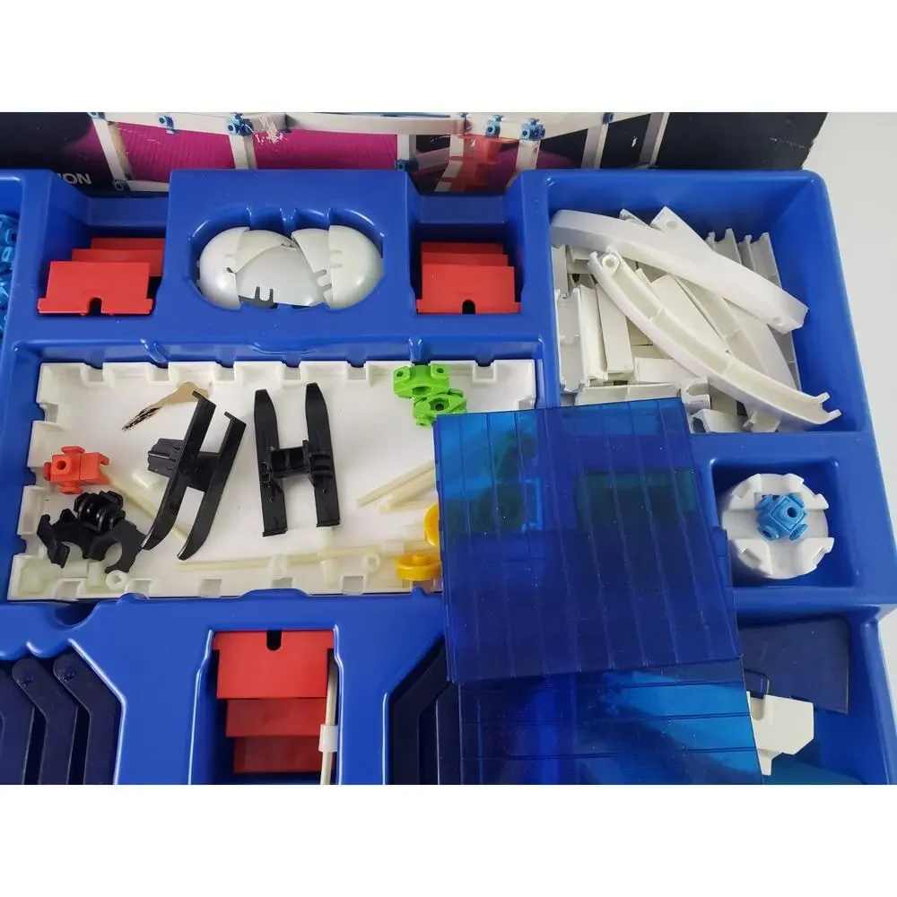 1986 Construx Fisher Price Building 6460 Lunar Command Station Space Serie